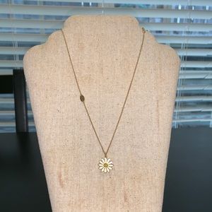 Juicy Couture Daisy necklace